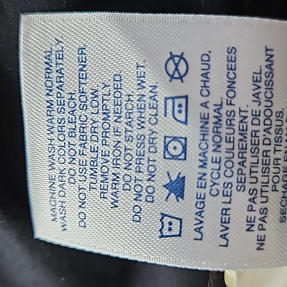 LANDS END OUTFITTERS NO IRON BUTTON DOWN SHIRT - Picture 7 of 8